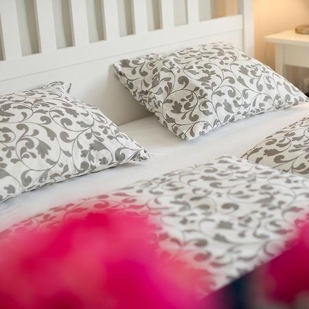 Brody Apartman Eger Esterno foto