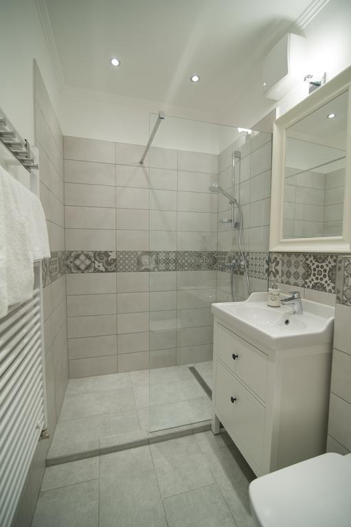 Brody Apartman Eger Esterno foto